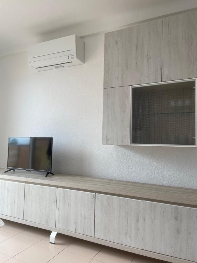 Guardamar Family Apartment Miami Playa Bagian luar foto
